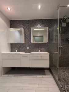 For sale SAINT M�TRE 3 rooms 73 m2 Bouches du Rhone (13013) photo 4