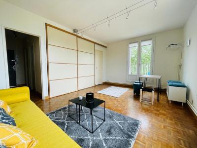 Louer Appartement Orleans 624 euros