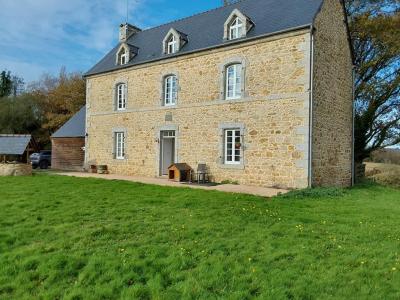 For sale Glomel 5 rooms 171 m2 Cotes d'armor (22110) photo 0