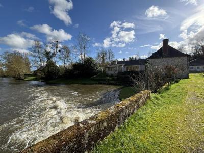 For sale Bouille-menard SEGRE-EN-ANJOU-BLEU 8 rooms Maine et loire (49520) photo 4