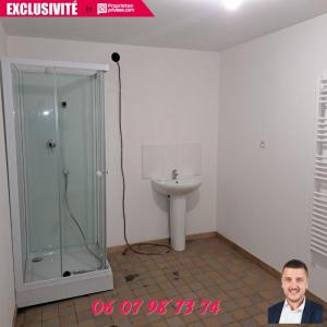 For sale Etreaupont 1 room 110 m2 Aisne (02580) photo 3