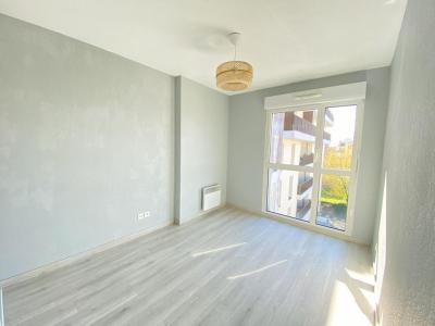 Louer Appartement Bordeaux 795 euros