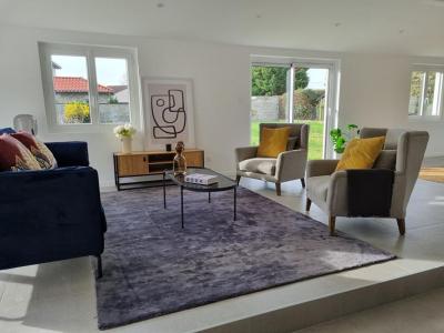 For sale Cheres 6 rooms 151 m2 Rhone (69380) photo 3