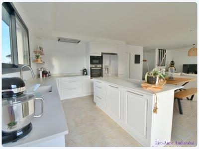 For sale Abos 4 rooms 130 m2 Pyrenees atlantiques (64360) photo 1