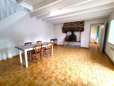 Louer Maison 76 m2 Saint-gilles-pligeaux