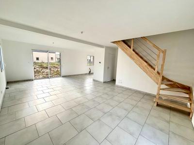 For sale Saint-melaine-sur-aubance 6 rooms 125 m2 Maine et loire (49610) photo 2