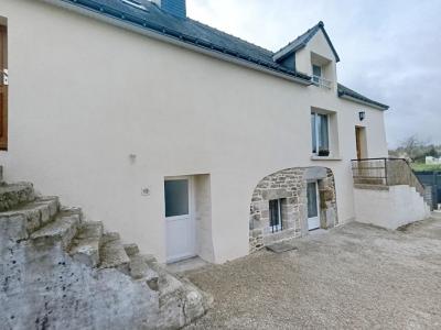 For sale Pontivy 5 rooms 130 m2 Morbihan (56300) photo 0