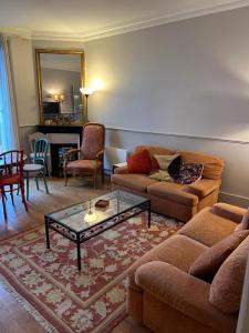 For rent Paris-19eme-arrondissement 2 rooms 47 m2 Paris (75019) photo 2