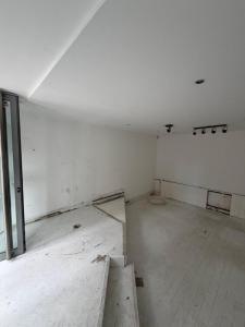 Louer Local commercial 20 m2 Ecully
