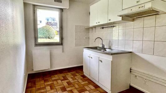 For rent Rueil-malmaison 2 rooms 45 m2 Hauts de Seine (92500) photo 1