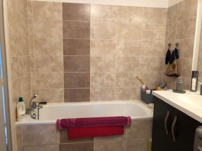 Louer Appartement Saint-priest 833 euros