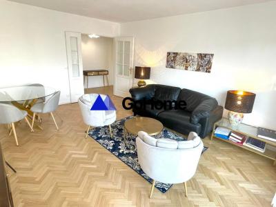 For rent Issy-les-moulineaux 2 rooms 55 m2 Hauts de Seine (92130) photo 1