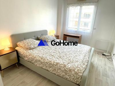 For rent Issy-les-moulineaux 2 rooms 55 m2 Hauts de Seine (92130) photo 4