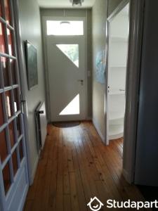 Louer Appartement 14 m2 Rochelle