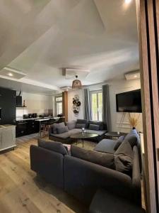 Louer Appartement Saint-michel-le-cloucq 3125 euros