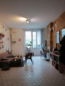 For rent Bordeaux 2 rooms 58 m2 Gironde (33000) photo 0