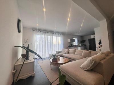 For sale 5 rooms 109 m2 Aisne (02200) photo 3