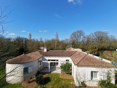 Annonce Vente 6 pi�ces Maison  85