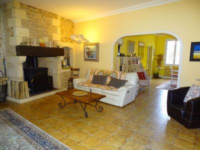 For sale Montignac 7 rooms 196 m2 Dordogne (24290) photo 0