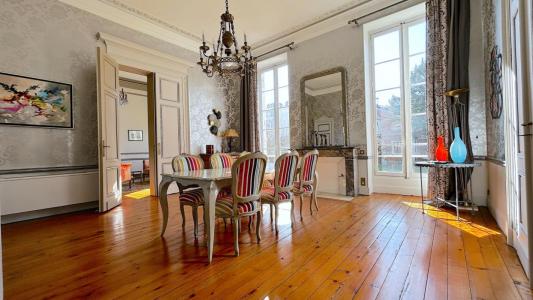 Acheter Prestige Agen 1650000 euros