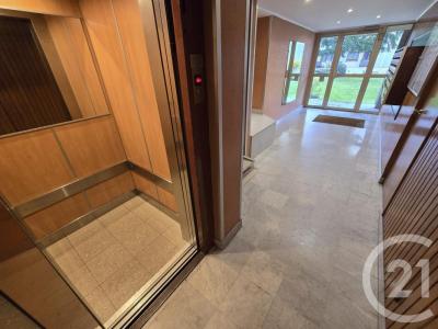 For sale Fontenay-sous-bois 3 rooms 60 m2 Val de Marne (94120) photo 2