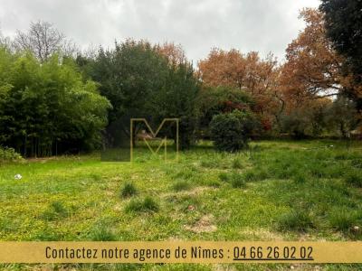 Acheter Terrain Uzes 140000 euros