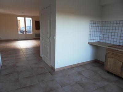 Louer Maison 77 m2 Peyrens