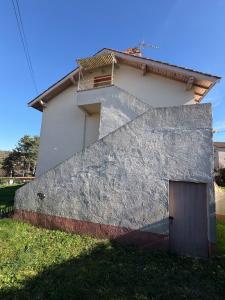 For sale Saint-just-saint-rambert 4 rooms 82 m2 Loire (42170) photo 1