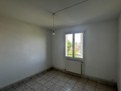 For rent Roanne 4 rooms 64 m2 Loire (42300) photo 2