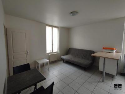 For rent Lyon-3eme-arrondissement 1 room 24 m2 Rhone (69003) photo 0