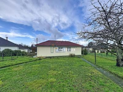 For sale Saint-yrieix-la-perche 4 rooms 90 m2 Haute vienne (87500) photo 1