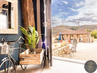 For sale Perreon 9 rooms 258 m2 Rhone (69460) photo 4