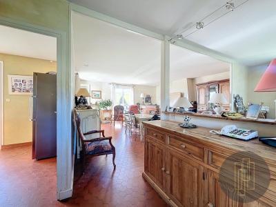 For sale Saint-jean-des-vignes 4 rooms 106 m2 Rhone (69380) photo 2