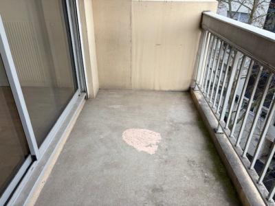 Louer Appartement Lyon-7eme-arrondissement 1274 euros