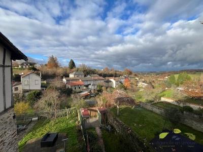 Louer Appartement 66 m2 Saint-leonard-de-noblat