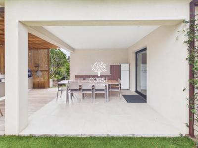 Acheter Maison 208 m2 Porto-vecchio