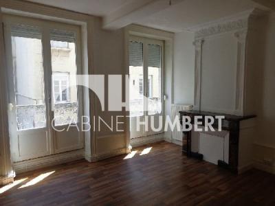 Louer Appartement 82 m2 Saint-etienne
