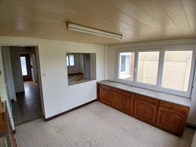 Acheter Maison 83 m2 Neuville-saint-remy