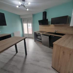 For rent Roche-sur-yon 3 rooms 88 m2 Vendee (85000) photo 0