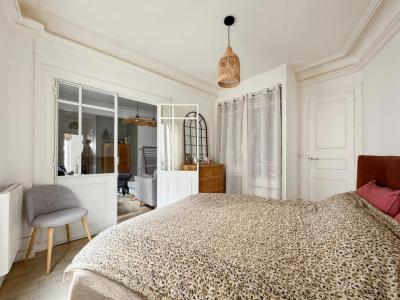 Acheter Appartement Paris-18eme-arrondissement 730000 euros