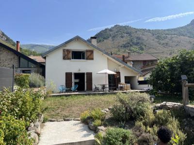 For sale PROCHE LES CABANNES 4 rooms 108 m2 Ariege (09310) photo 0