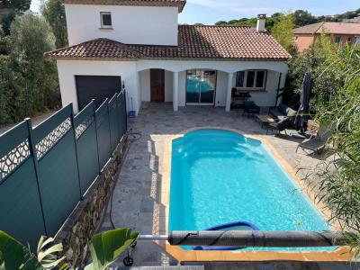For sale Cavalaire-sur-mer 10 rooms 184 m2 Var (83240) photo 0