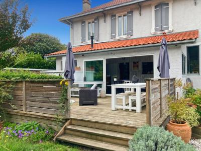 For sale Gastes 10 rooms 217 m2 Landes (40160) photo 2