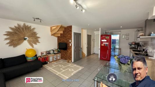 For sale Mions 5 rooms 77 m2 Rhone (69780) photo 2