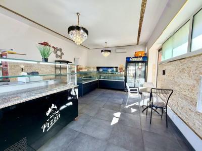 Acheter Local commercial 51 m2 Aix-en-provence