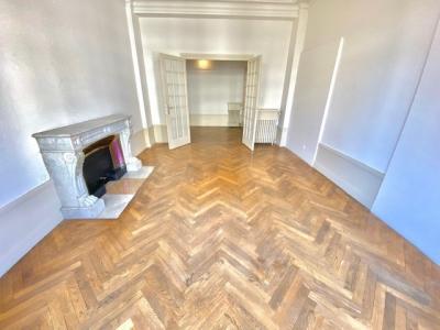 For rent Lyon-6eme-arrondissement 4 rooms 128 m2 Rhone (69006) photo 0