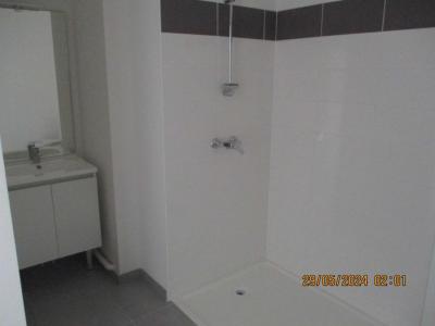 For rent Quesnoy-sur-deule 3 rooms 65 m2 Nord (59890) photo 3