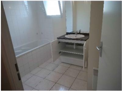 Louer Maison 82 m2 Saint-andre-de-cubzac