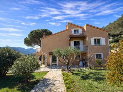 Annonce Vente 5 pi�ces Maison Camps-la-source 83