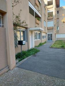 Annonce Location Commerce Avignon 84